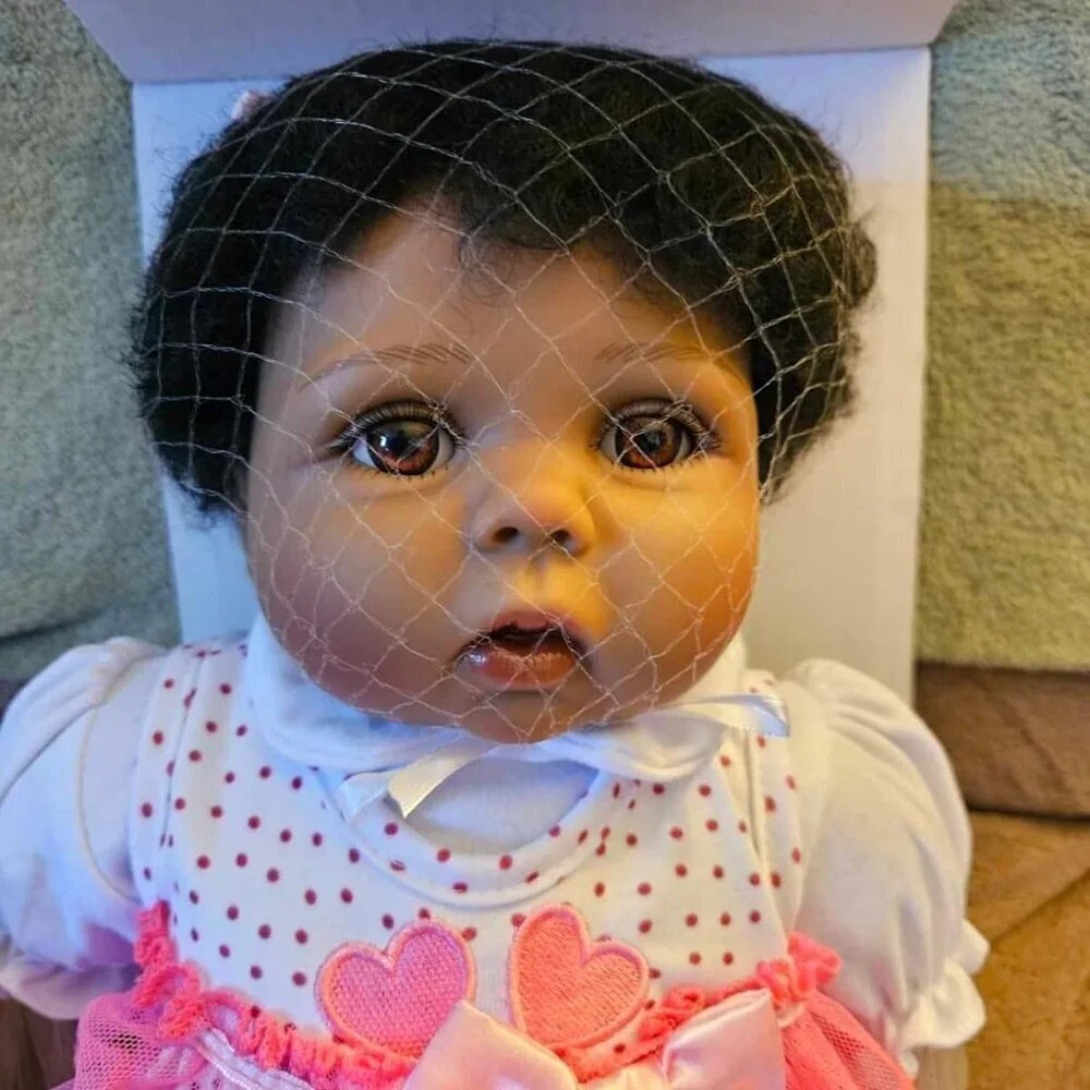 🆕22Inch Realistic Black African American Newborn Girl with a soft cloth Body